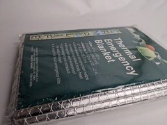 CAMP LIFE Thermal Emergency Blanket 47″x82” Lightweight Windproof Waterproof NOS