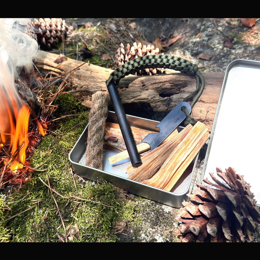 5 x 1/2″ Ferro Rod Fire Starter Kit – Fatwood, Hemp Rope, Tin Can, Survival Gear