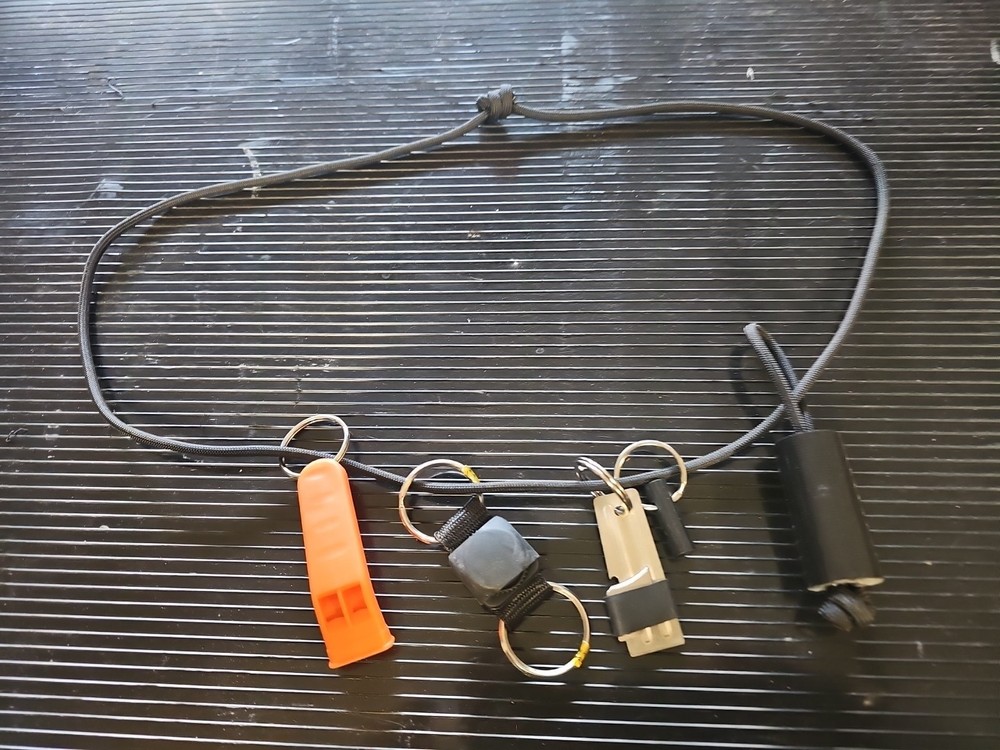 BF Paracord Creations Edc minimalist survival kit