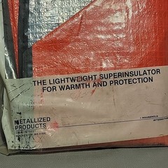 Vtg All-Weather Waterproof Outdoor Survival Blanket – Red/Silver.
