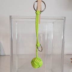Green Paracord «Monkey Fist» Keychain 6″ Lanyard with Metal Key Rings (B3)