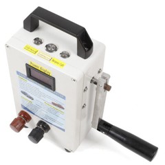 110V Hand Crank Generator Emergency USB Charger Camping Outdoor Survival LED