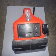 Black And Decker Weather Alert Radio Sport Lantern WS100AB NEW Crank Emergency