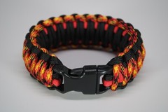 550 Paracord Survival Bracelet King Cobra Black/Red/Fireball «Made in the USA»
