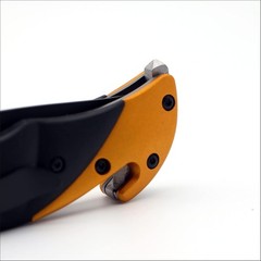 Folding Pocket Survival Knife 1076 can Slice Seat Belt W/ Window Punch & Clip