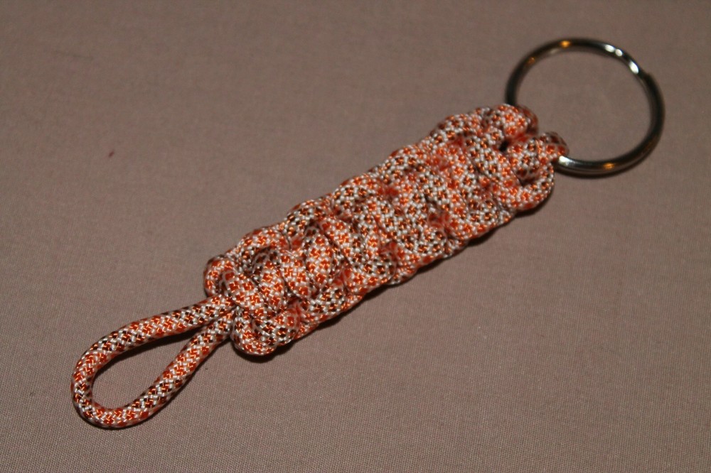 New Paracord Keychain – fall foliage #F8