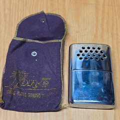 Jon-e Catalytic Reusable Hand Warmer 24 Hour Silver w/ Purple Pouch Camping