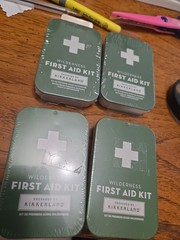 KIKKERLAND (2) 19 PC+(2)25 PC LOT Outdoor Reusable Tin Wilderness First Aid Kit