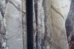 Buzz Mosquito Net Men’s L/XL Full Suit Hunting Camo Real Tree w/ Gloves