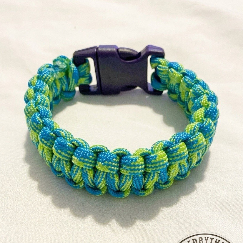 Blue/Green Nylon Paracord Bracelet Adjustable 550 w/ Black Buckle 7in