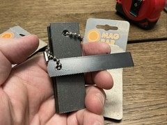 Ultimate Survival Technologies UST Mag Bar Fire Starter With Shaver And Tinder