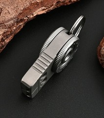EDC Titanium Safety Whistle Emergency Survival Whistle Outdoor Pet Training Tool