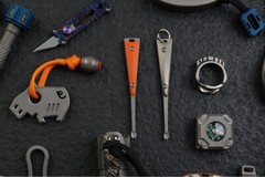 EI2 Titanium EDC Keychain Earpick, Titanium,MeCarmy