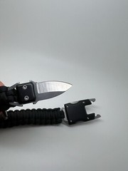 Multifunctional Survival Bracelet with Rope Knife for Camping and Hunting