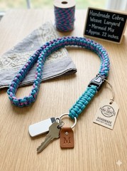 PARA-CRAFTS Mermaid Mix Paracord Lanyard w/ Fire Starter & Scraper 22in 550lb