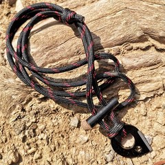 2Pcs Fire Starter Necklace Survival Gear Flint Steel Striker Kit Paracord Sur…