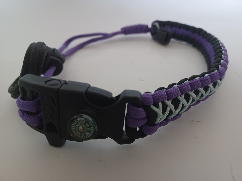 Paracord Survival Hiking Bracelet Fire Starter Compass Whistle