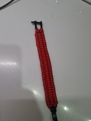 Survival/Fashion Paracord Bracelet With Shackle Adjustable Latch Red/Black NICE!
