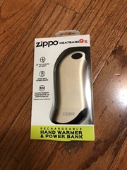 New in Box Zippo HeatBank 9S Rechargeable Hand Warmer Champagne