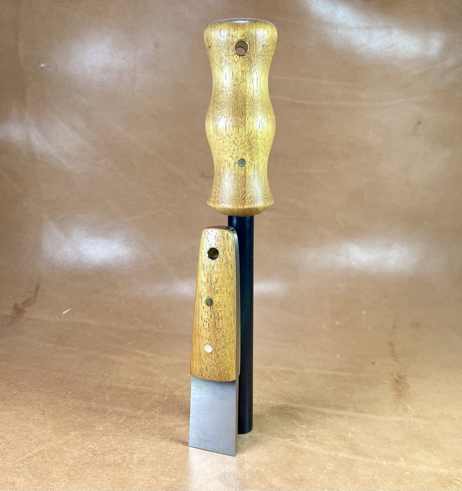 Bushcraft Camping Survival Firesteel Ferro Rod Osage Orange Striker Scraper Set