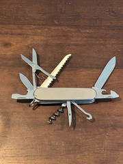 NEW VICTORINOX Huntsman with TITANIUM Scales Swiss Army Knife GREAT!