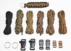 550 Paracord Bracelet/Keychain Bundle Kit W/Clasps & Rings (Brown/Black) + BONUS