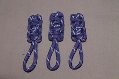 paracord zipper pull – purple reflective