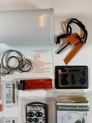 Emergency Survival Bottle – Survival Kit Bug out Bag Zombie Hurricane Camping