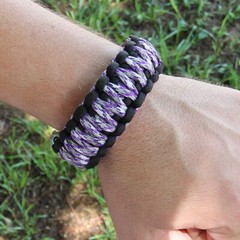 Skullz Survival Paracord Outdoor Womens Survival Bracelet Purple Black