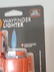 ULTIMATE SURVIVAL TECHNOLOGIES Wayfinder Lighter , NEW, NO FUEL INCLUDED