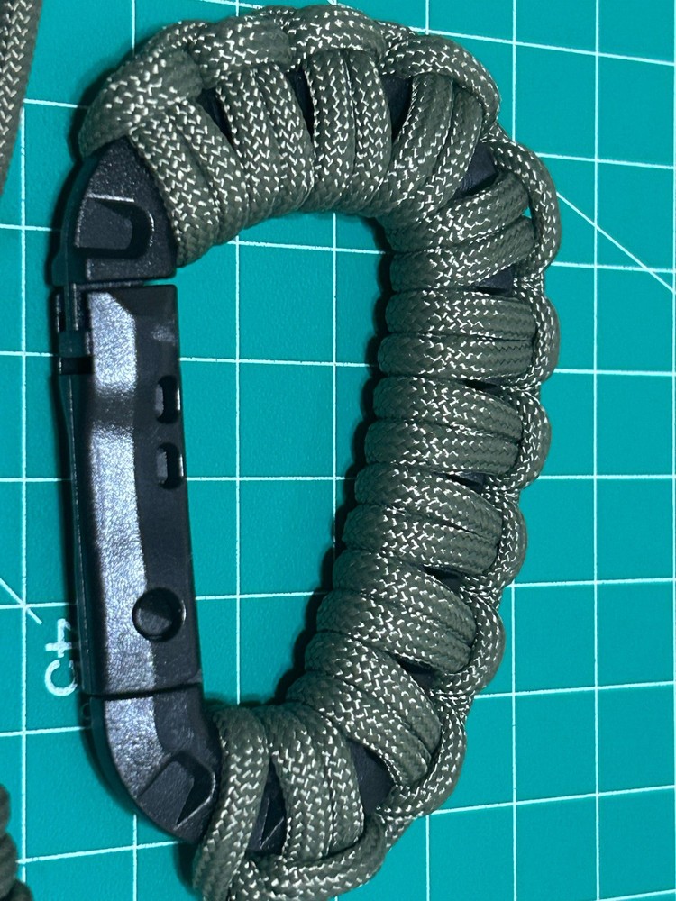 Sparrow’s Carabiner Paracord Wrap Lanyard With Rope Carry Coils