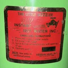 70s VINTAGE THE LITTLE SIZZLER PROPANE INSTANT HOT WATER HEATER CAMPER GLAMPER