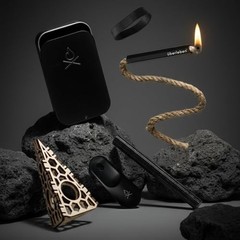 Ü | FIREKIT Survival Fire Starter Kit – All-in-One Ferro Rod, Striker, Tinder
