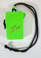 Hawaii Maui Dive Shop Waterproof Dry Box Floating Scuba Snorkeling Green Vintage