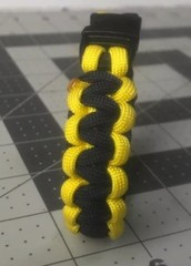 Paracord Bracelet Navy/Yellow Cord Black Buckle