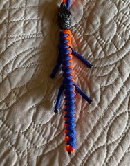 paracord keychain. bag,backpack, jacket zipper pull. Florida Gator’s team colors