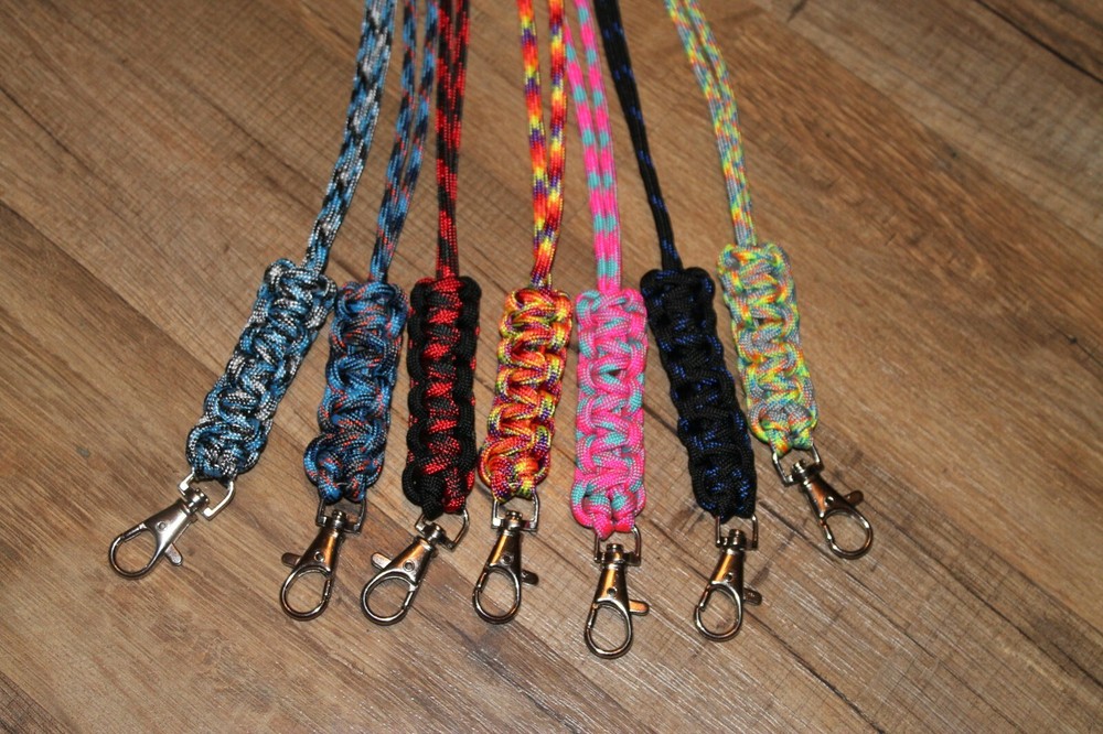 New Paracord Neck/Pocket Lanyard