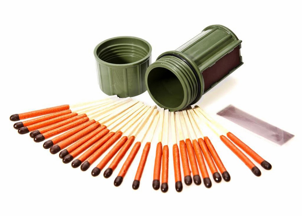 UCO Storm Matches 25 Matches – Fire Starter Kit – Titanium Match Kit