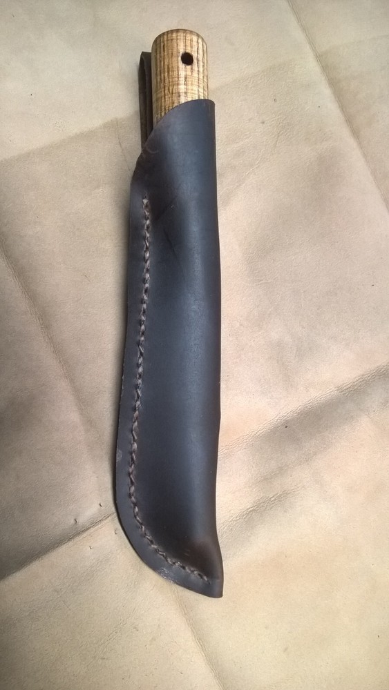 Large Ferro Rod With Hand Stitched Leather Belt Sheath Bushcraft Fire Steel