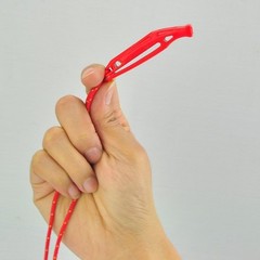 Weather-Resistant Emergency Whistle in Bright Colors – Ultimate Survival Tool