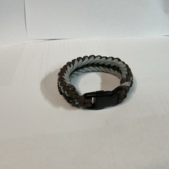 Sanctified Covenant 550 Paracord Bracelet Green , Brown, Gray. 9 Inches.