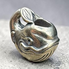 White Brass Whale Lanyard Bead EDC Paracord Knife Charm Pendant Collectible