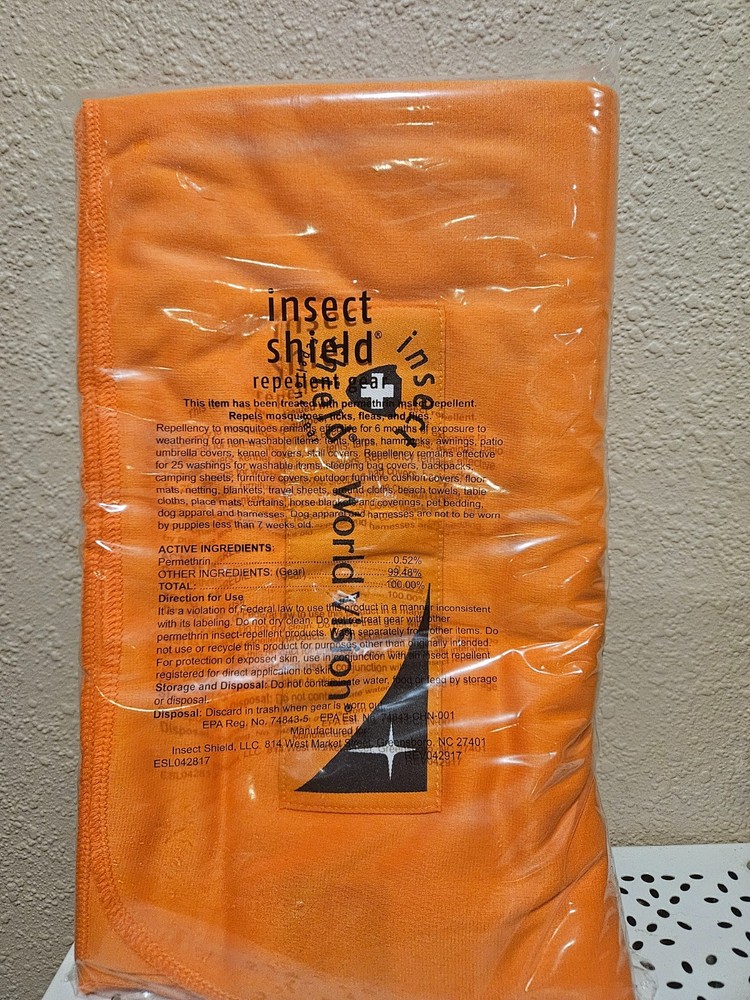 INSECT SHIELD Eco Protection Built-in Permethrin Bug Repellent Blanket 68×56