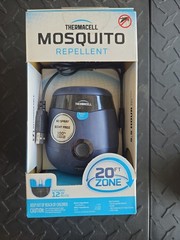 Thermacell Rechargeable Mosquito Repeller 20 Ft Zone w/12 hr Refill NIB