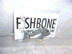 Fish Bone Knotless Rope Tie – Piranha – (1) Pack Aluminum NEW IN PACKAGE