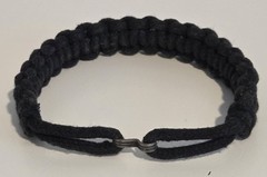 Small Black Paracord Bracelet – 7.5″ Long w/Single Metal Hook for Closure