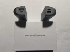 10,000MAH Dual Magnetic Hand Warmer Power Bank OT-83 Silver 104 F – 131 F Winter