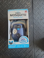 Thermacell Rechargeable Mosquito Repeller 20 Ft Zone w/12 hr Refill NIB