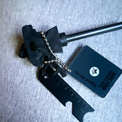 MAGNICO Fire Starter Kit Ferro Rod Striker Signal Mirror Keychain, Camping