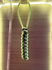 6 In UV Reactive USA Made 550 Lb Paracord Knife/EDC Lanyard, Purple And Green.